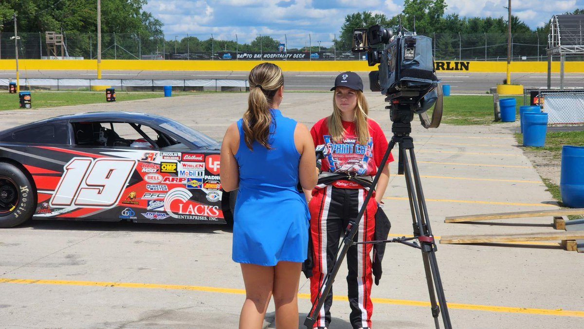TheMondoGroup's tweet photo. Check this girl out!  @ryleighdrace19 on Fox 17 News with @Remimonaghan. We're feeling very proud of our Drivers in Development Program. https://t.co/MFhxRUbvLp https://t.co/8wNKgYeuX7