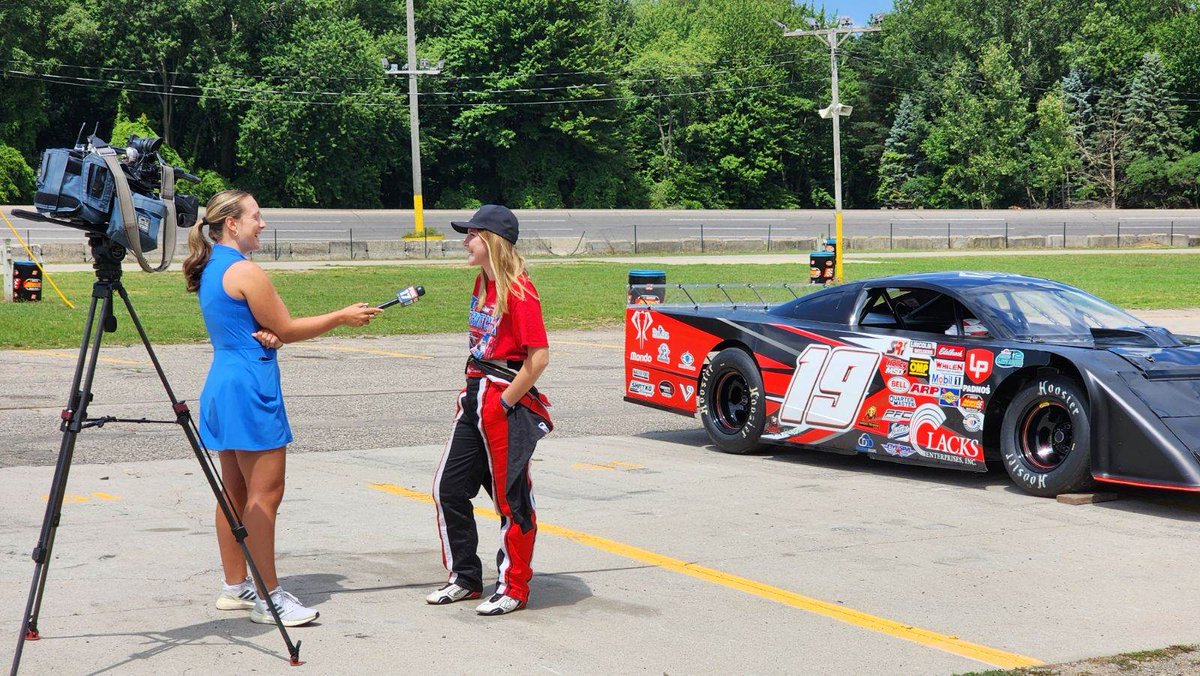 TheMondoGroup's tweet photo. Check this girl out!  @ryleighdrace19 on Fox 17 News with @Remimonaghan. We're feeling very proud of our Drivers in Development Program. https://t.co/MFhxRUbvLp https://t.co/8wNKgYeuX7