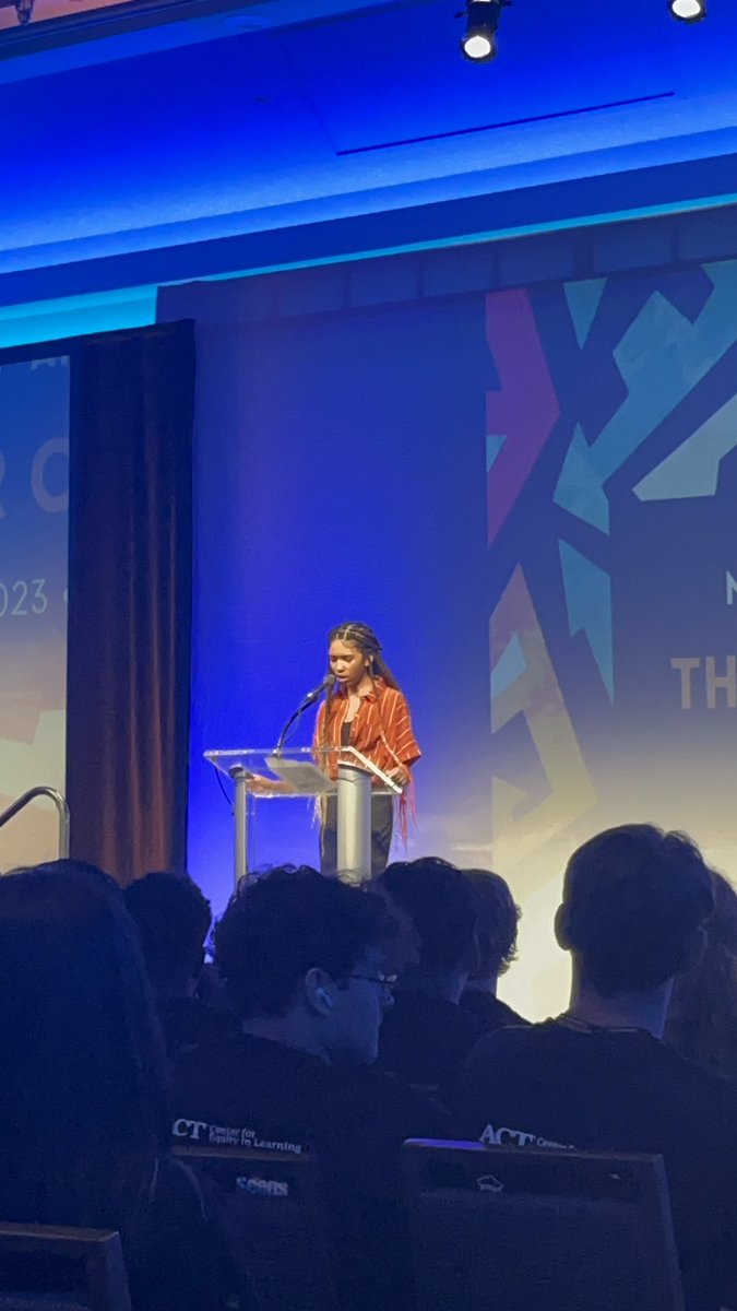 NH_GUAlliance's tweet photo. GEAR UP Student of the Year, from Manchester @mansd_nh!!!! We are so extremely proud of you. What a beautiful speech. #GUcon #GEARUPworks https://t.co/TM0cszCvFz