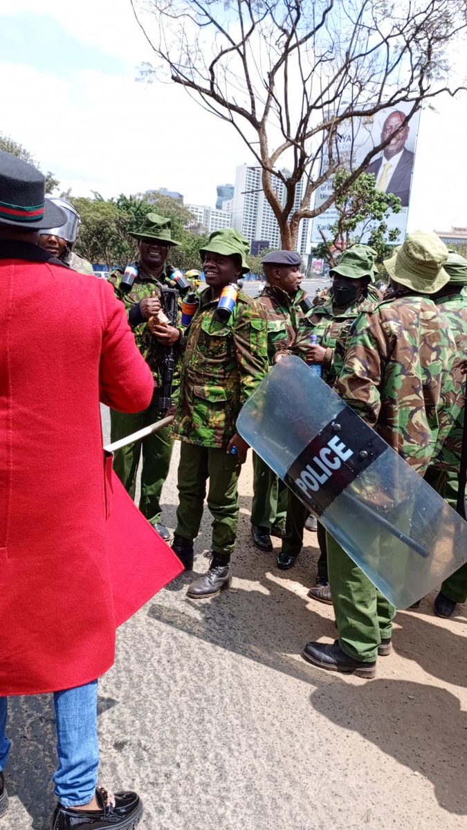 KimCollo1's tweet photo. We salute @MikeSonko for his dedication to serving the people and his commitments to improve the lives of the citizens of Kenya.
#Gaucho #Csmoseskuria #whereisraila #rutomustgo https://t.co/DZpBL7qQGO