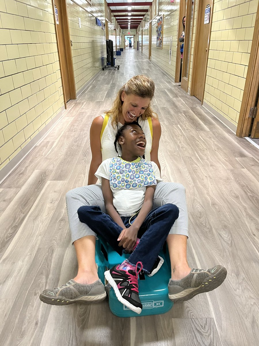 marycariola's tweet image. We love sharing the joy between our students and teachers! #ROC  #summerprogram #SpecialEducation