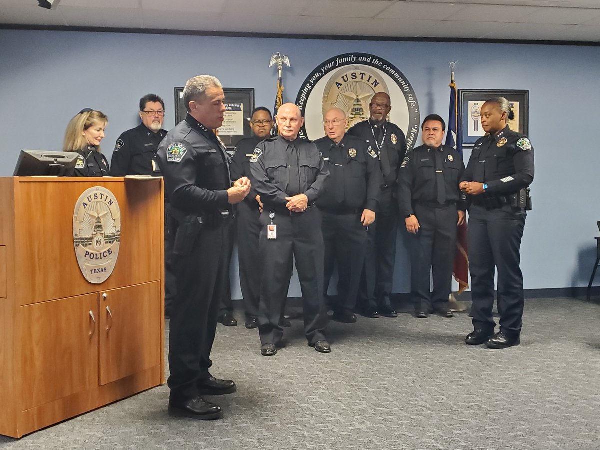 JeffGreenwalt's tweet image. Congrats Chaplain Ken Farmer! We&apos;re excited to welcome you to the @Austin_Police family. Huge thanks to @RabbiBetcher for expanding our APD Chaplain Program. @austintexasgov #chaplain