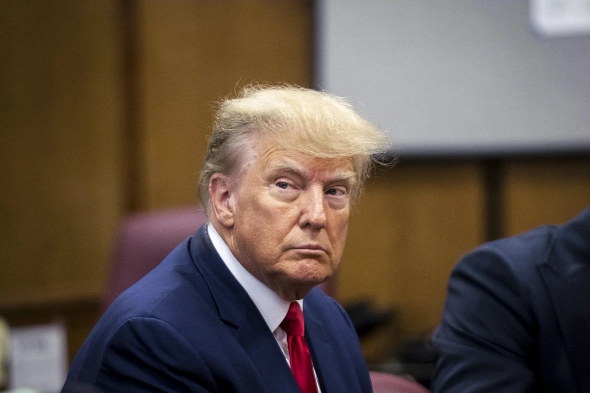 PopCrave's tweet photo. The jury in the E. Jean Carroll case has found that Donald Trump is a rapist, based on common definition of the word. 

🔗: https://t.co/jFicVtB7hf https://t.co/D1vR4aaCNE