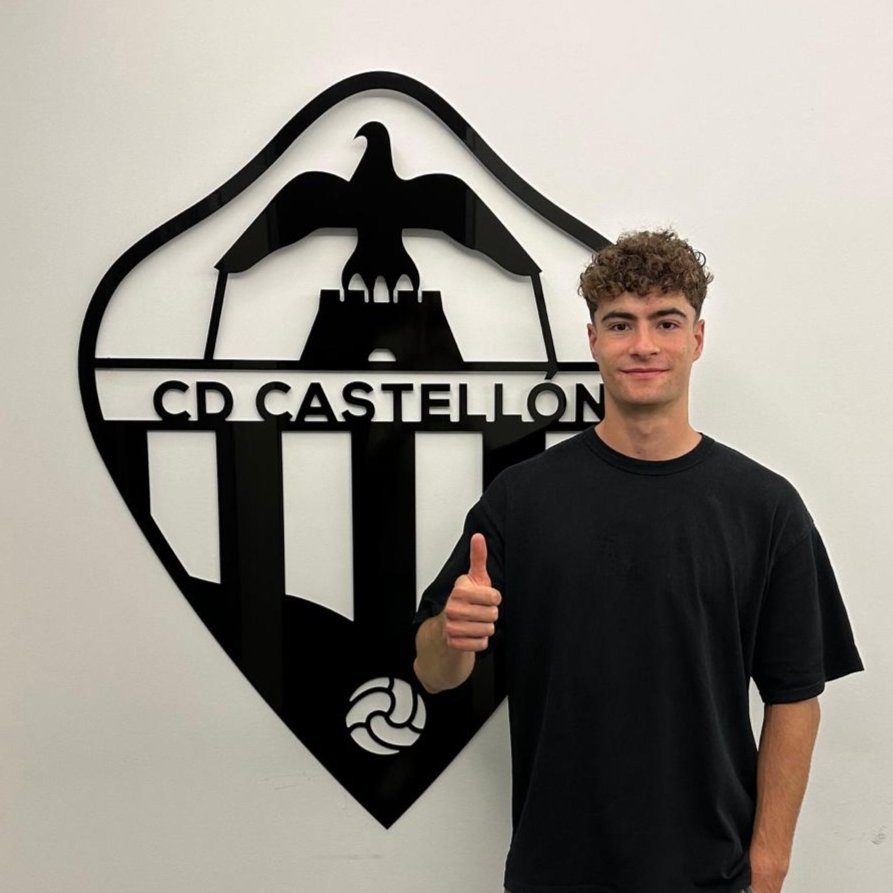 Cantera CD Castellón (@cdcs_academy) on Twitter photo 📢 𝐅𝐈𝐂𝐇𝐀𝐉𝐄 📢
El @cdcastellon 𝐁 refuerza su delantera con 𝗝𝗮𝘃𝗶𝗲𝗿 𝗩𝗶𝗱𝗼𝗿𝗿𝗲𝘁𝗮. Se formó en las categorías inferiores del 𝐂𝐃 𝐍𝐮𝐦𝐚𝐧𝐜𝐢𝐚 y del 𝐃𝐞𝐩𝐨𝐫𝐭𝐢𝐯𝐨 𝐀𝐥𝐚𝐯𝐞́𝐬. Sus 9⃣ goles la temporada pasada en el filial soriano le avalan 🎯
#PPO👂🏻 📢 𝐅𝐈𝐂𝐇𝐀𝐉𝐄 📢
El @cdcastellon 𝐁 refuerza su delantera con 𝗝𝗮𝘃𝗶𝗲𝗿 𝗩𝗶𝗱𝗼𝗿𝗿𝗲𝘁𝗮. Se formó en las categorías inferiores del 𝐂𝐃 𝐍𝐮𝐦𝐚𝐧𝐜𝐢𝐚 y del 𝐃𝐞𝐩𝐨𝐫𝐭𝐢𝐯𝐨 𝐀𝐥𝐚𝐯𝐞́𝐬. Sus 9⃣ goles la temporada pasada en el filial soriano le avalan 🎯
#PPO👂🏻