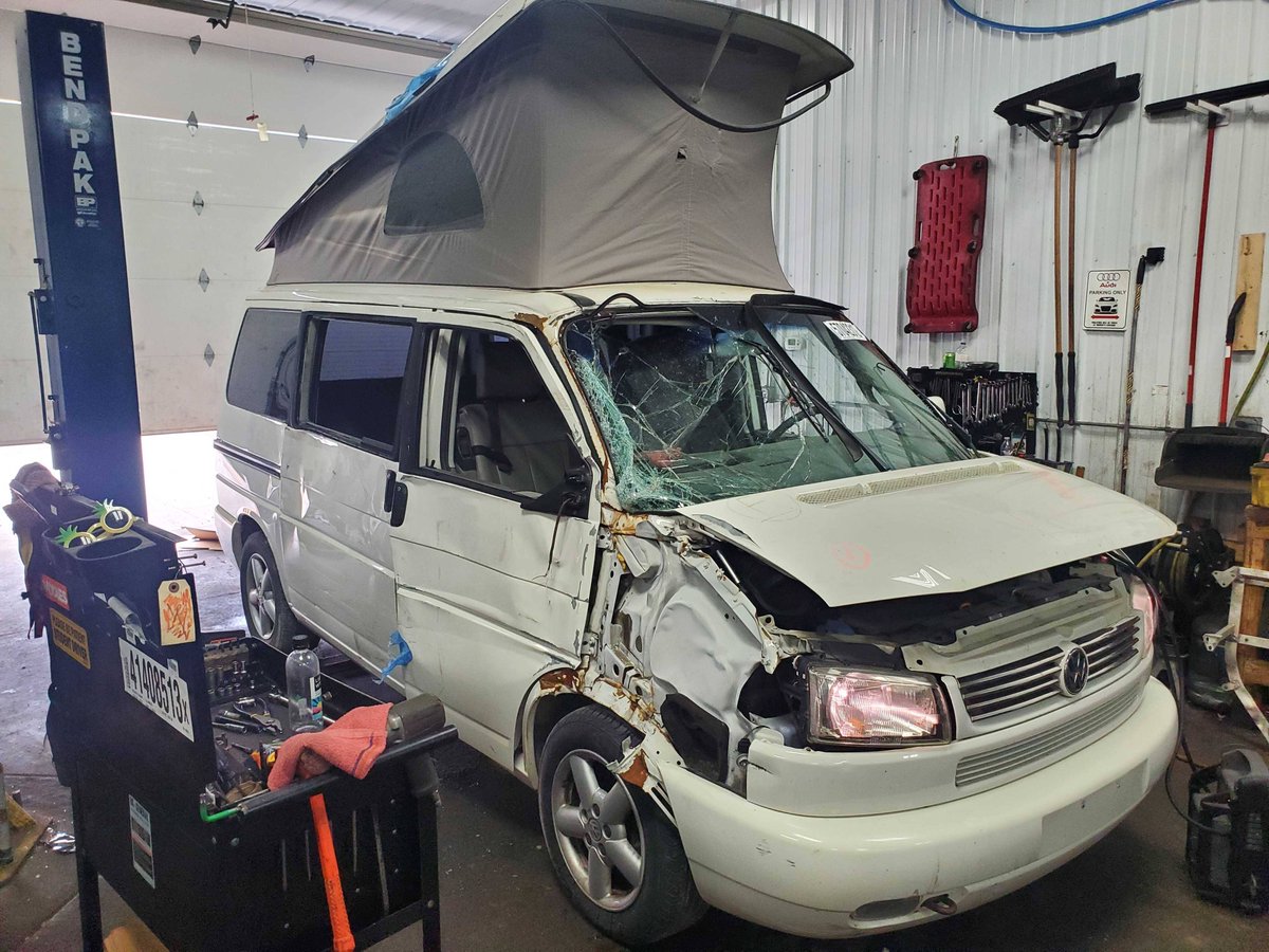 WolfAutoParts's tweet photo. VW Eurovan: the classic road-warrior. We know you love yours, so we'll help you keep it on the road longer. 

Find the parts you need at https://t.co/xWjVs7TduU https://t.co/4xqFfnKHWF