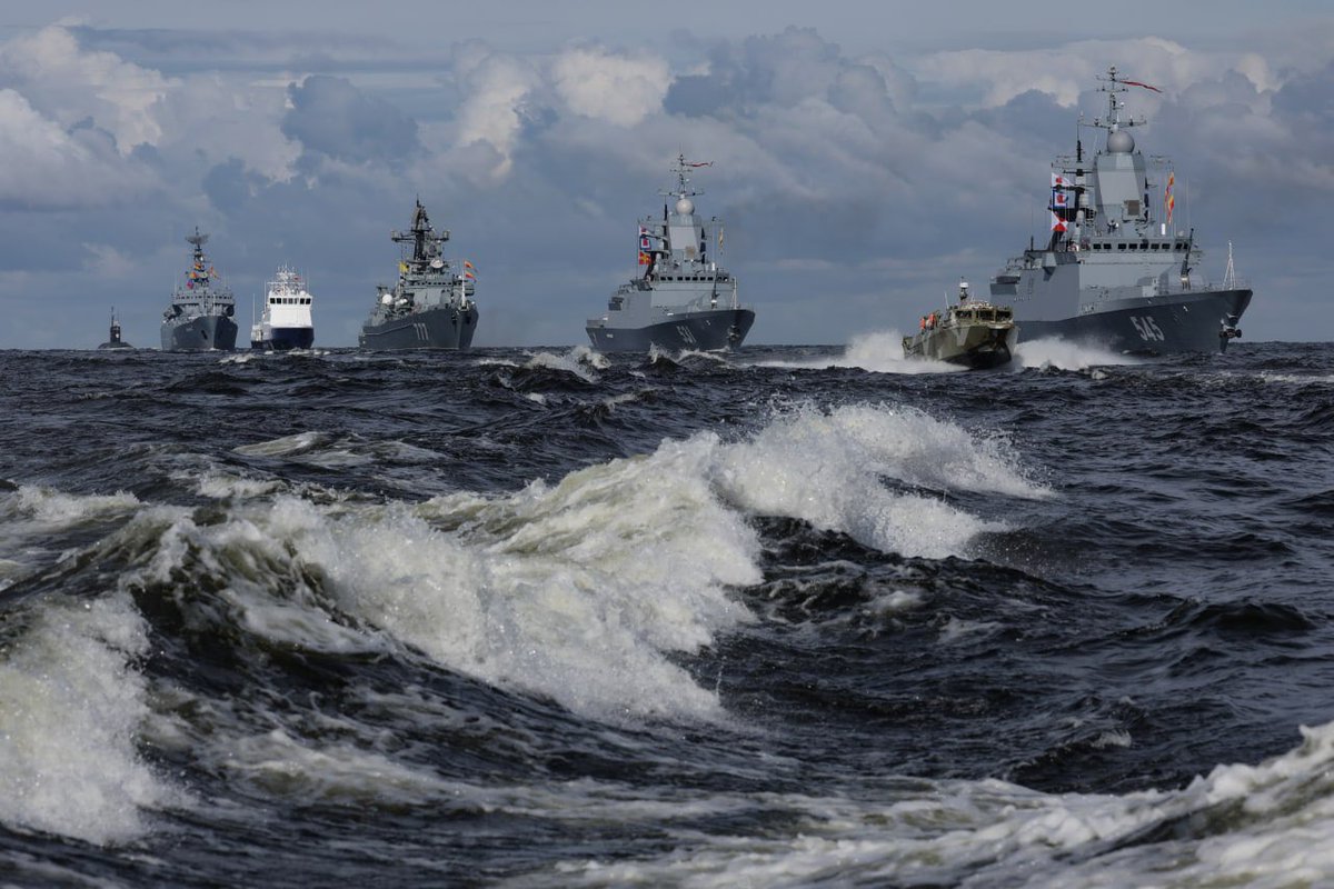 sentdefender's tweet photo. The Russian Ministry of Defense has announced that any Ship which enters the Black Sea that appears to be heading towards a Ukrainian Port beginning tonight at Midnight and moving forwards from July 20th will be considered a “Hostile Military Transport” carrying Weapons. https://t.co/Z8xXlGGzGU