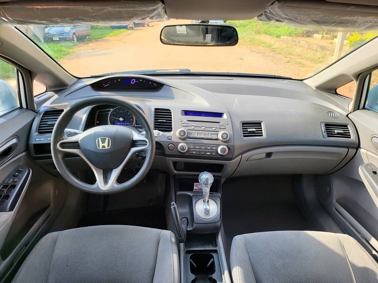 MusteeBaba9909's tweet photo. @PulseNigeria247 FOR SALE‼️‼️‼️
FOREIGN USED HONDA CIVIC 2009 MODEL WITH ORIGINAL DUTY GOING FOR 4.2M LOCATION KADUNA
📞09066705272 https://t.co/aL4R9Z0erl