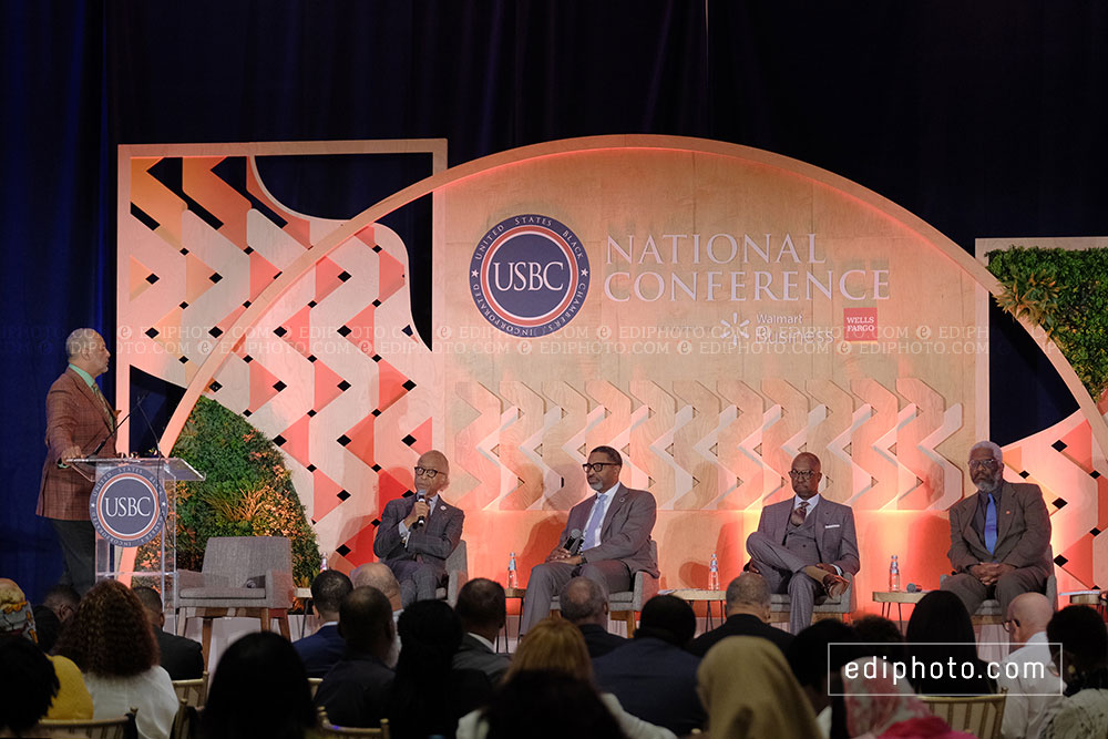 ediphoto's tweet photo. Happening now: @EdLGordon moderates a panel on "The State of Black America" at the 2023 @USBlackChambers National Conference, featuring panelists @TheRevAl (@NationalAction), @DerrickNAACP (@NAACP), @MrMikeBlake (#AtlasStrategy), +more. https://t.co/akjGqT2l8j