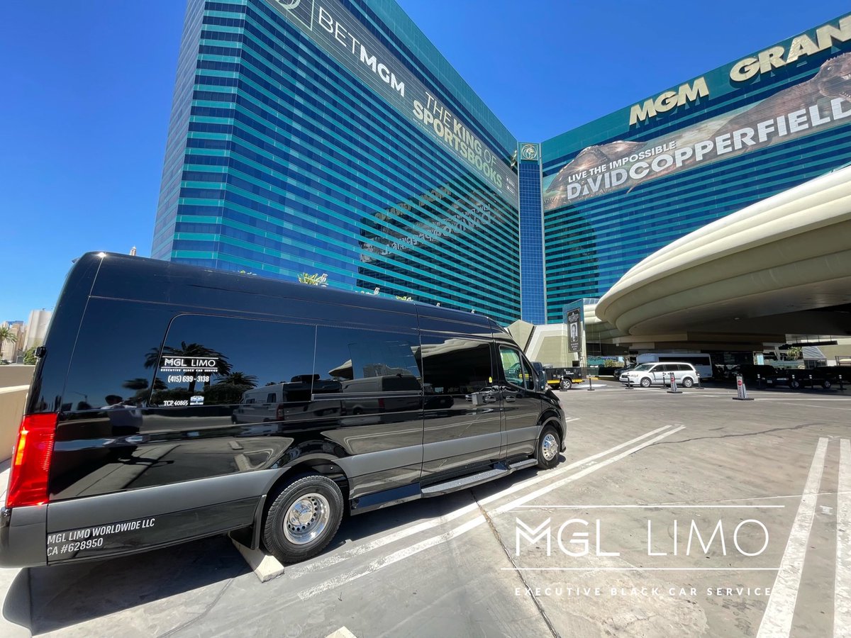 mgllimo tweet picture