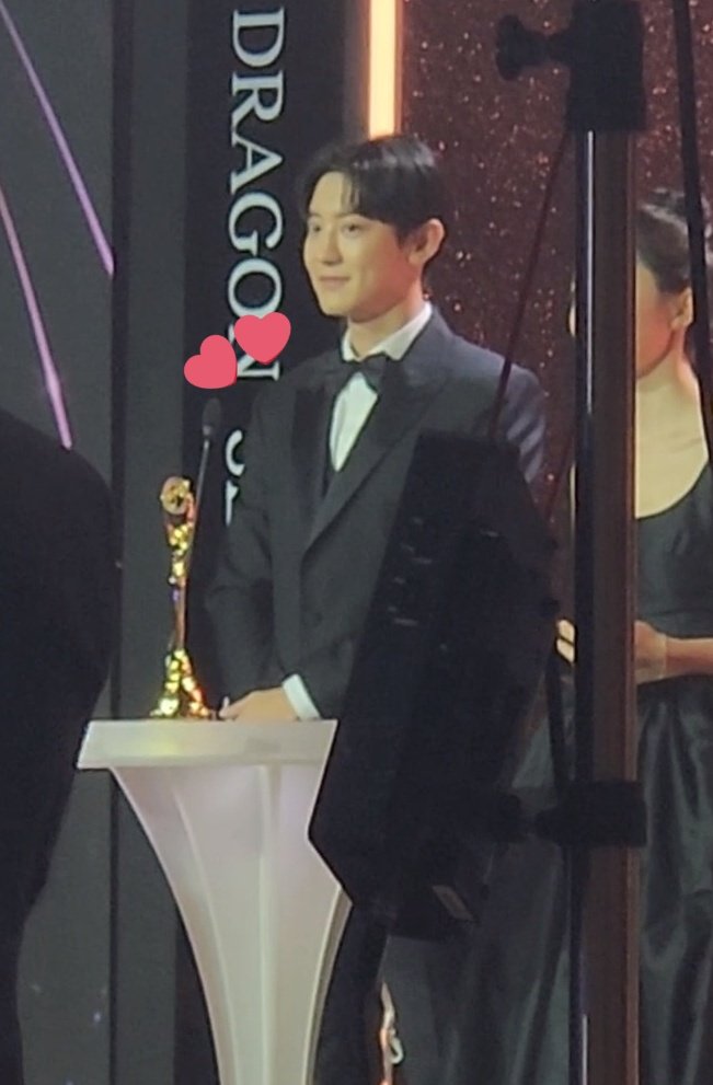 your_1127's tweet photo. 너무 잘생겻어 오늘 ㅜㅜ 아 기 살아 .ᐟ.ᐟ.ᐟ https://t.co/maQ4civcO7