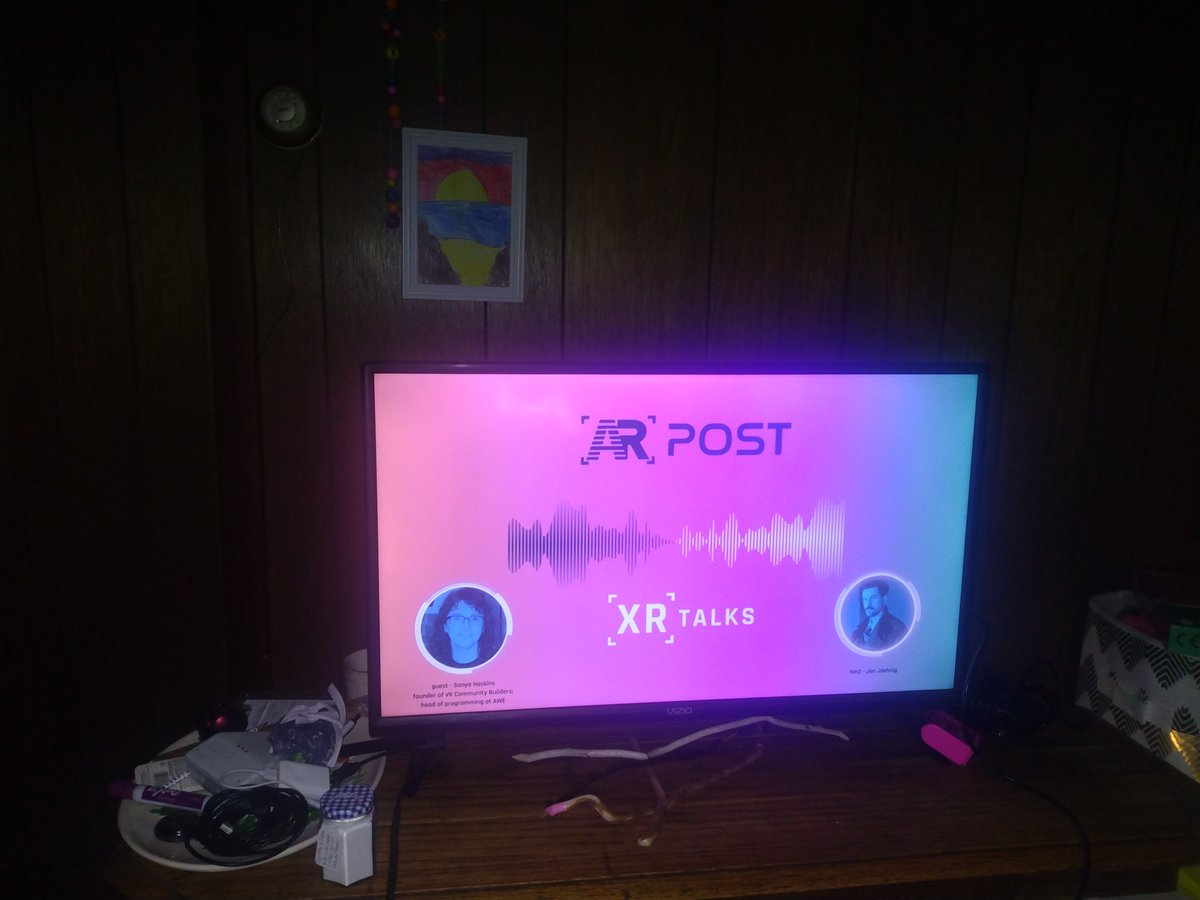 JaehnigJon's tweet photo. My 8yo stepdaughter just found out that she "can hear Jon speak" on TV. She wanted to watch "the one with the female" - I think #XRTalks with @ARPostUS needs more diverse speakers ... https://t.co/TsTkK6Mz7h