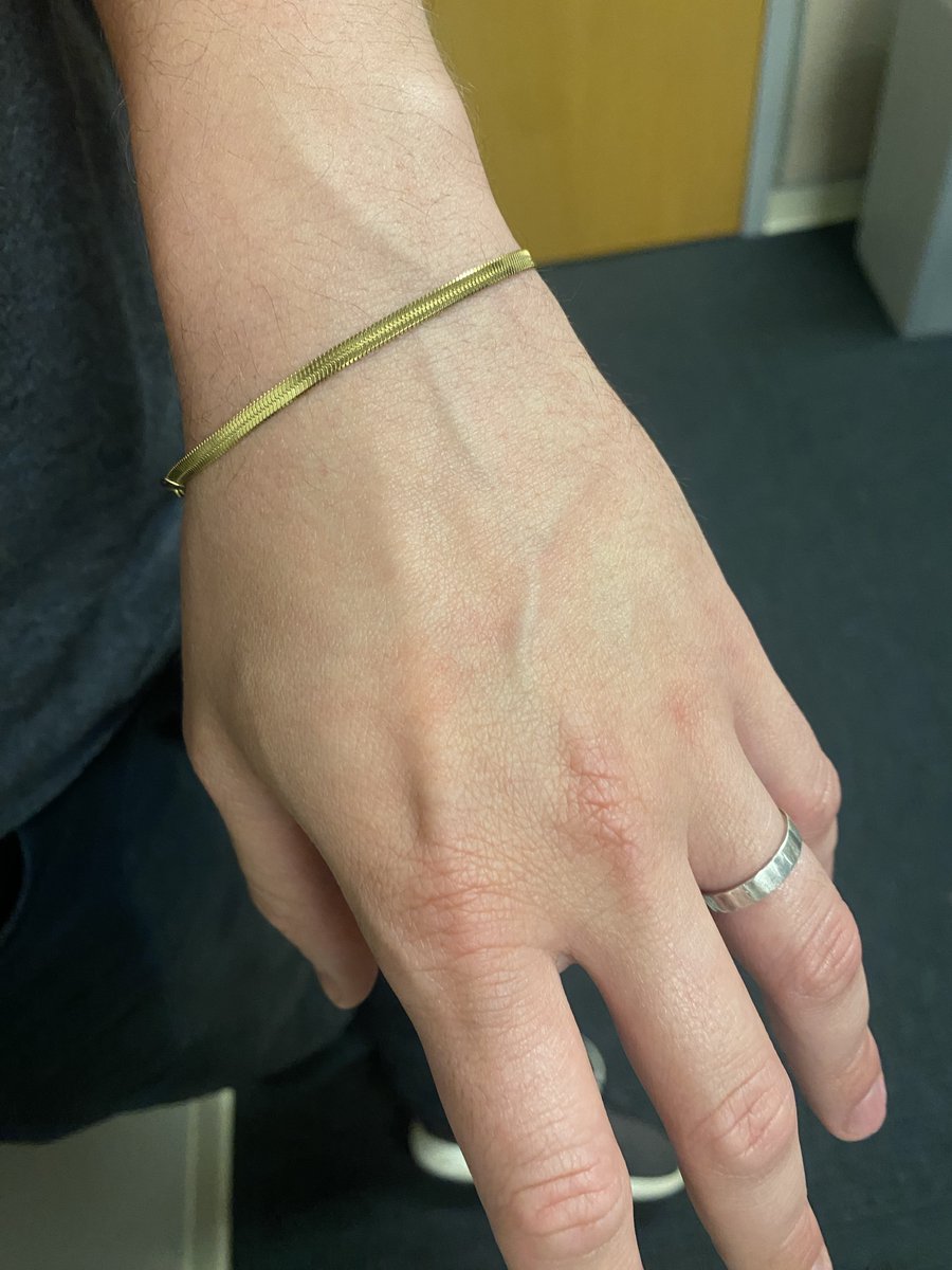 adornvan's tweet photo. Anyone can wear this amazing bracelet! #StyleWithoutGender #Adorn (3/3) https://t.co/DWmNy2WFh0