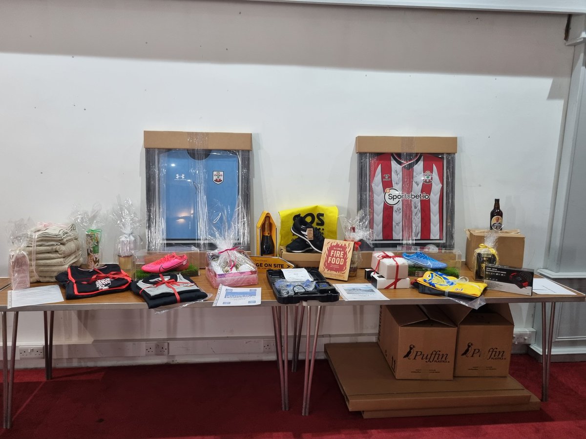 Football Lodge tweet media