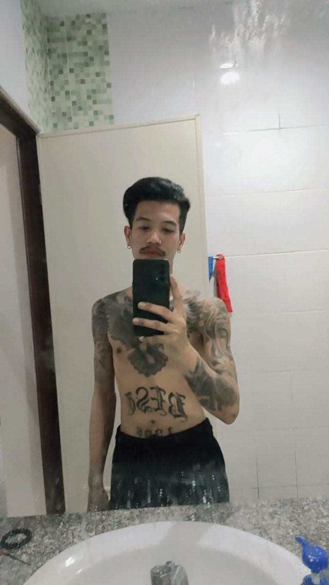 BesT_PTP071's tweet photo. ไม่ทักแล้วจะนัดเย็ดกันได้ยังไง เงี่ยนพอดีครับ 🤣🤣🤣
#สมุทรสาคร  #สมุทรสาครนัดเย็ด #บางปิ้ง #บางปลา #กระทุ่มแบน #มหาชัย #มหาชัยนัดเย็ด #นัดเย็ด https://t.co/1j31OGpE8f