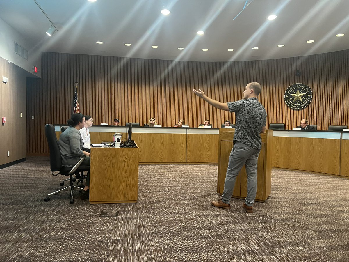 Christopher Marshall tweet media