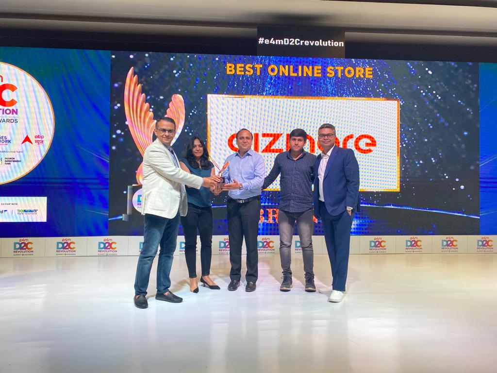 e4mevents's tweet photo. Heartiest Congratulations @gizmoreindia on winning the #e4mD2CRevolution Wing Trophy 2023π
Category - Best Online Store
Metal - BRONZE
Cheers to this one and many more to comeππ
#e4mawards #d2cbrands #d2cindia #d2cinnovation https://t.co/T1XhVYAEGz