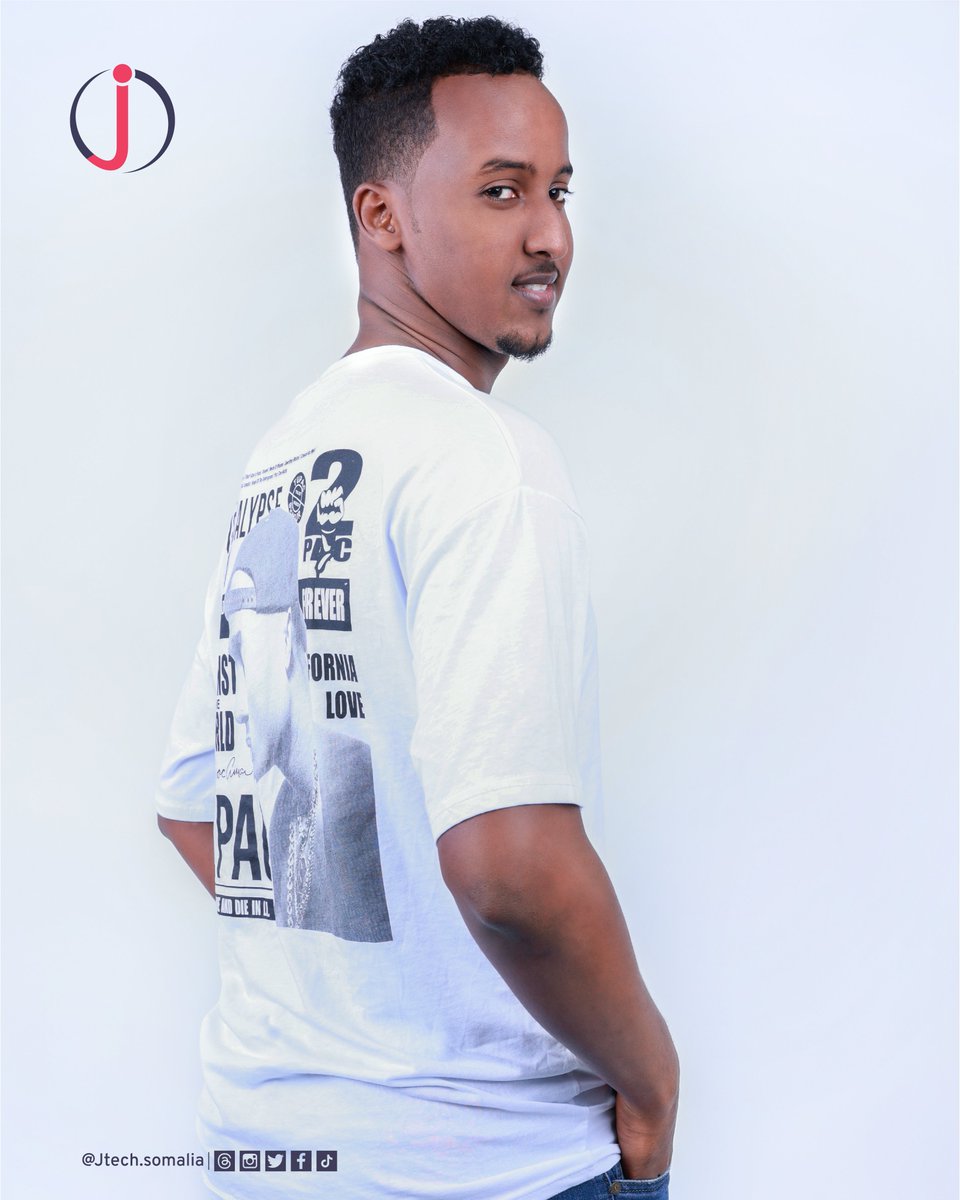 Jtech_somalia's tweet photo. 𝐉𝐭𝐞𝐜𝐡 𝐏𝐡𝐨𝐭𝐨𝐠𝐫𝐚𝐩𝐡𝐲 𝐒𝐭𝐮𝐝𝐢𝐨: where every shot is a masterpiece while showcasing the subject's natural beauty😊

#LifeAtJtech #Jtech🇸🇴 #studio #photography #ready #Open #portrait #LifeStyle #fashion #photo #portraitphotography #natural #photography https://t.co/4UK758gxAO