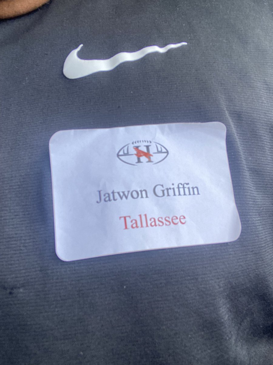 JatwonGriffin's tweet photo. Had a amazing visit @HawksFootball 
@coachHicks_DC @JustinEllis22 @bladarius4 https://t.co/HAcfewEkZW