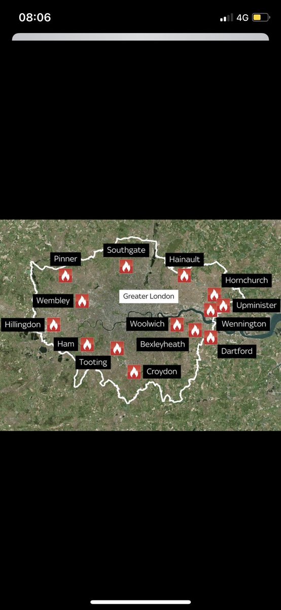 One year ago today London had its hotttest day on record &amp; <a href="/LFBControlRoom/">London Fire Brigade Control</a> also had its busy day on record 
2️⃣5️⃣1️⃣5️⃣ call received ☎️
3️⃣8️⃣5️⃣ incidents were mobilised too 🔥🚒
Over 45 control room staff supported <a href="/LondonFire/">London Fire Brigade</a> over a 24 hours period 
#bestjobintheworld #teamwork