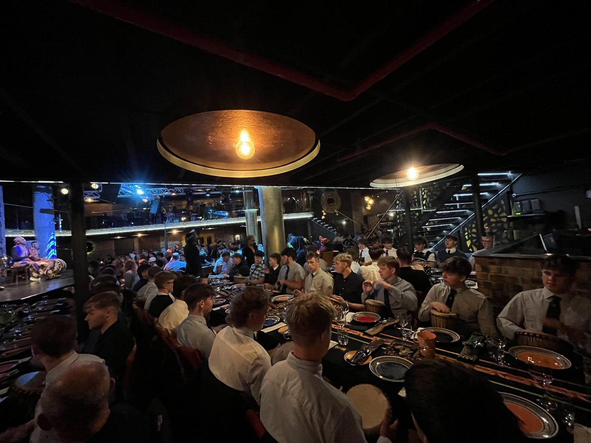 Day 13🇿🇦🏉- Exploring Cape Town Bay today, searching for penguins and seals, and managing to get to the most South-Western point of Africa 👀 🐧 🦭This evening’s entertainment consisted of a 14 course meal and some drumming🪘 

🔴🔵

#KSWRugby | <a href="/Old_Vigornians/">Old Vigornians</a> | @NextGenXV