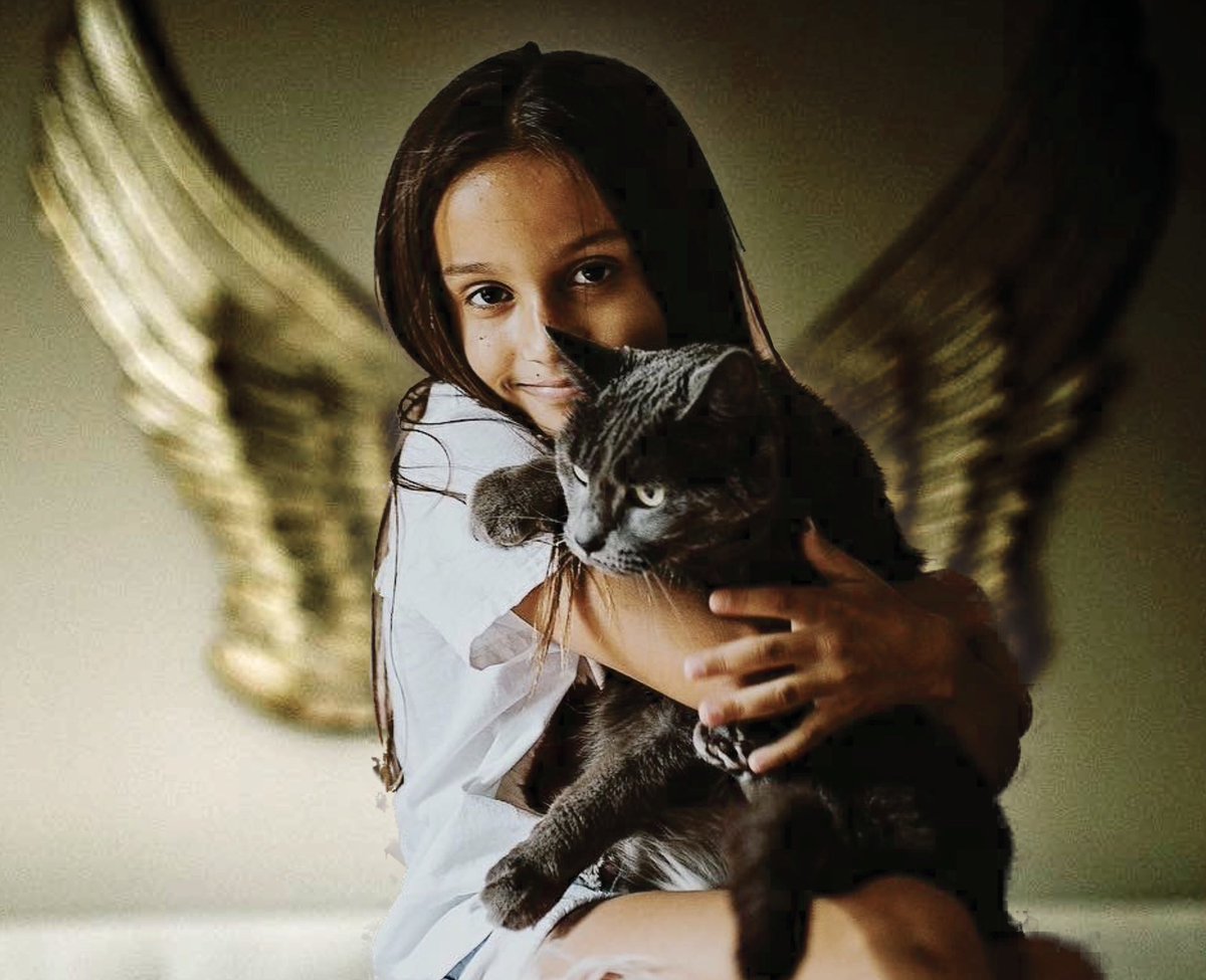 StellaDaskTV's tweet photo. Thursday, July 20, on Fox 66 at 10 PM, you will find out how the memory of this beautiful girl, London, is the driving force behind the familyโs effort to save lives. Donโt miss this Unsung Heroes story๏ฟผ.#londonstrong https://t.co/9xzc8VzAyX