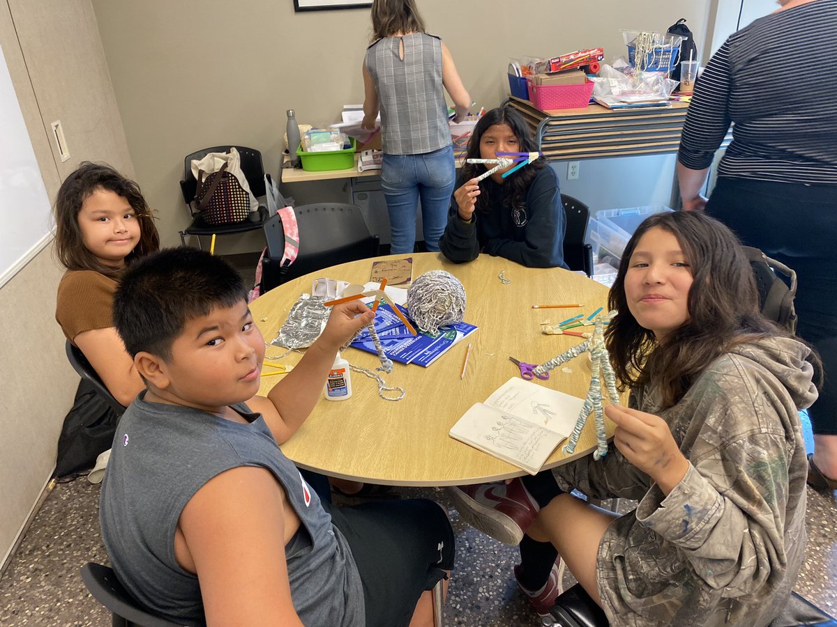 Finalizing our STEAM designs! Which materials do we need to build our monuments? How can we know how many of each we need? @CampMigizi  <a href="/OjibwayPrairie/">OjibwayNatureCentre</a> <a href="/gecdsbpro/">GECDSB PR</a> <a href="/TinaDeCastro1/">Tina DeCastro</a> @joseph745613165 #GECDSBSLP2023