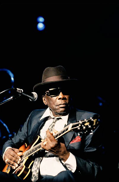 RT @bluezharp: John Lee Hooker 
Photo by Ebet Roberts/Redferns https://t.co/xQ354pI059