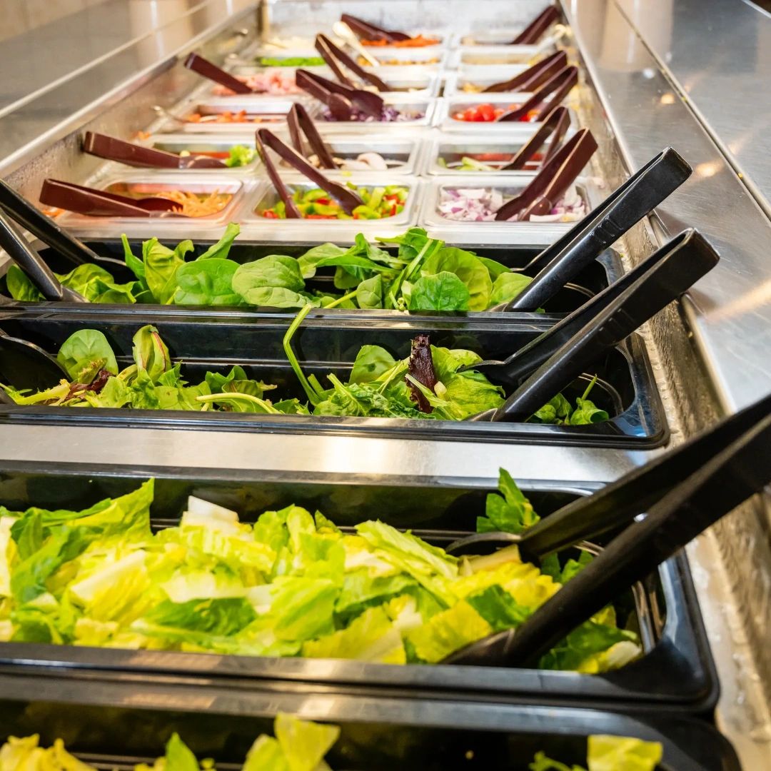 heritagerestaur's tweet photo. With so many delicious entrees, don't forget to grab some greens! A side salad will add the extra flavor profile you were looking for to balance out your dinner. https://t.co/aPCjx5YAgi
