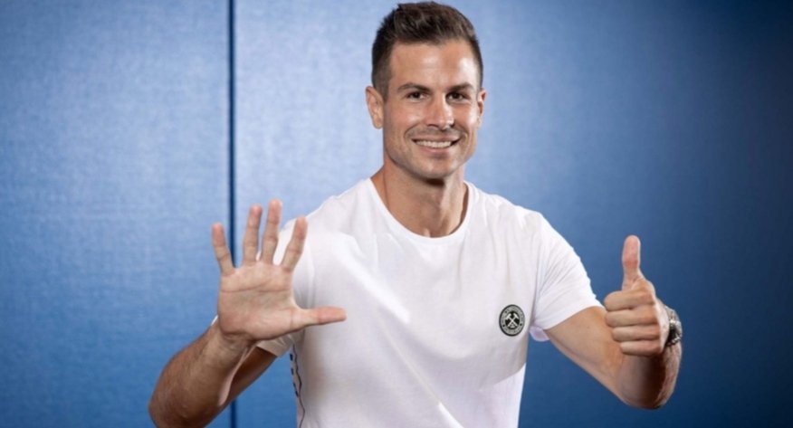 S04VEREIN's tweet photo. 🚨 Breaking News 🚨
Michael Langer beendet nach der Saison seine Karriere wird dannach allerdings Torwart Trainer
#rammel23 https://t.co/LoEMIvWBV1