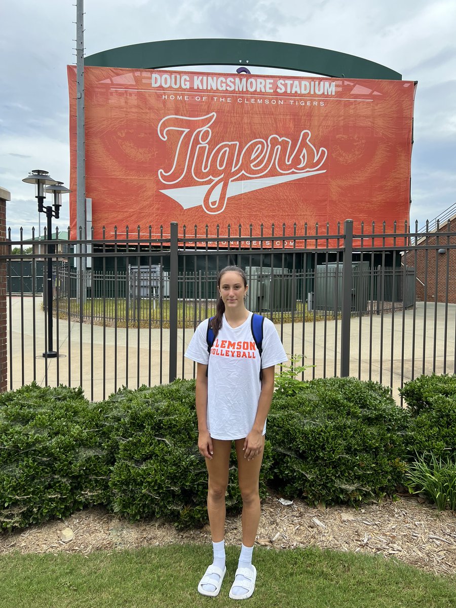TaylorWathen26's tweet photo. I had a great time today at the @ClemsonVB Elite Clinic! Loved the focus on hard work and energy!

Big thanks to @CoachKirr  @CoachDanOKeefe &amp; Coach Unroe for putting on a fun clinic!

Time to head home and begin HS ball, looking forward to getting back at it with my teammates! https://t.co/oL5OxiPK8t