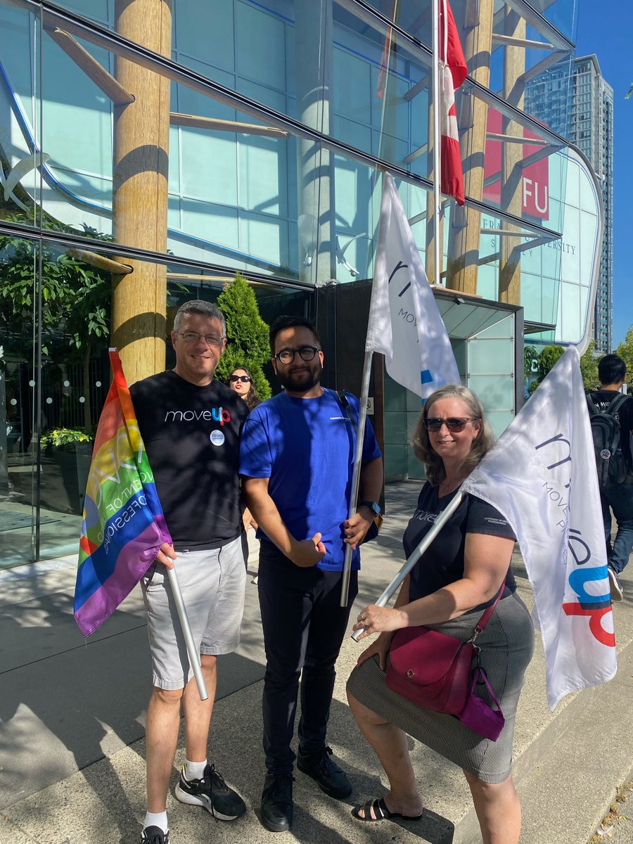 MoveUPTogether's tweet photo. MoveUP stands in solidarity with members of @TSSU. Today, MoveUP President Lori Mayhew and Secretary-Treasurer Graeme Hutchison visited the picket line at Central Central in solidarity. Our members working at @ComSavings in the same building also respected the picket line. #bclab https://t.co/Pxb9MSSuat