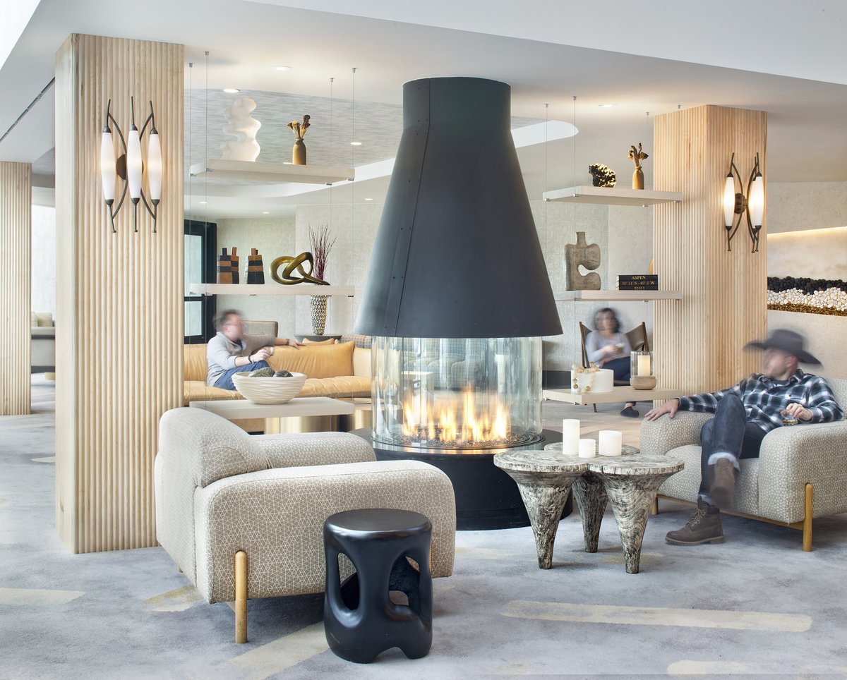RATIOglobal's tweet photo. Check out the Viewline Resort Snowmass by
@MarriottBonvoy in Snowmass Village, CO! 

Completed in 2022, this renovation transformed Snowmass's largest hotel into a captivating destination. RATIO served as the Architect of Record, working with design architect, @TheGettysGroup. https://t.co/oL1L0RdtuN