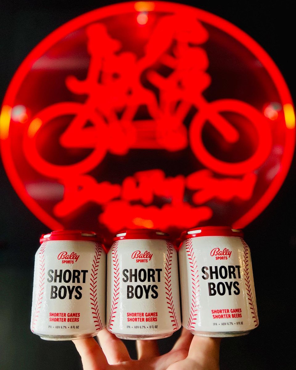 ZachEClark's tweet photo. My friends at Dog &amp; Pony Show Brewing Company in Oak Park have teamed up with @BallySports to create 'Short Boys', an IPA in an 8 ounce can. DPSBC says "Shorter baseball games call for shorter beers."

This is amazing marketing and collaboration. I cannot get enough of this. https://t.co/j9TiHksDiW