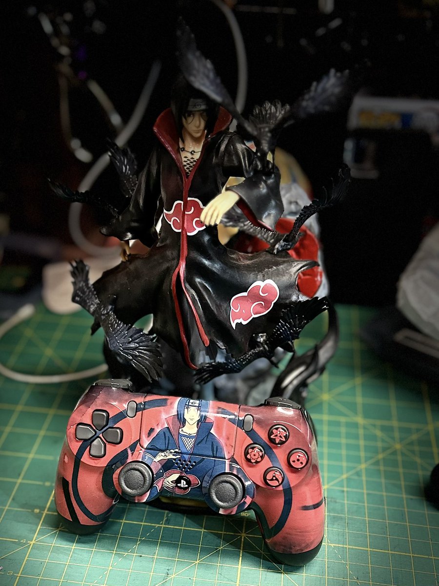 'However strong you become, never seek to bear everything alone. If you do, failure is certain.' - Itachi 
.
#cesarsgaragedesigns #itachi #ps4 #ps5 #sony #anime #customxboxonecontroller #customcontroller #hydrodipping #gamers #gaming #fortnite #apexlegends