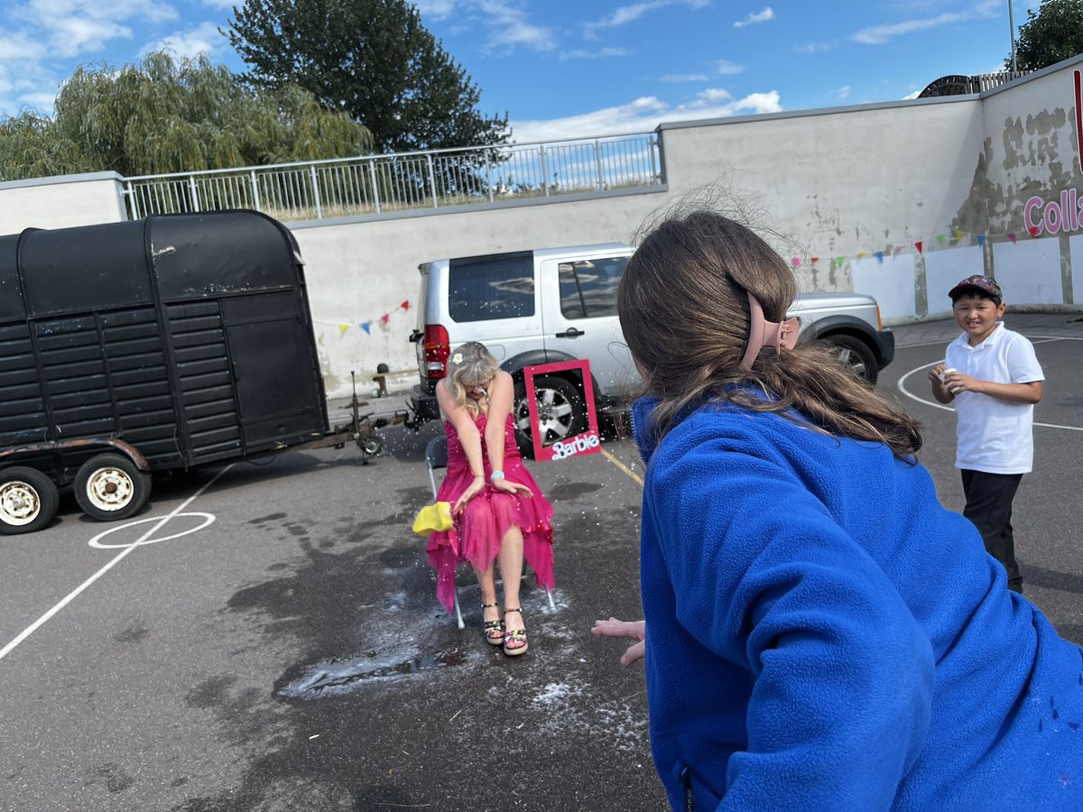 Foxfield Palm (@foxfldpalm1) on Twitter photo What an amazing way to end the year! Foxfield Festival was so much fun, with lots of love, laughter and celebration! π₯°β€οΈπ₯³ <a href="/foxfield/">FoxfieldPrimary</a> Thank you to everyone who helped to make it all happen, and to all the lovely families for celebrating the year with us! What an amazing way to end the year! Foxfield Festival was so much fun, with lots of love, laughter and celebration! π₯°β€οΈπ₯³ <a href="/foxfield/">FoxfieldPrimary</a> Thank you to everyone who helped to make it all happen, and to all the lovely families for celebrating the year with us!