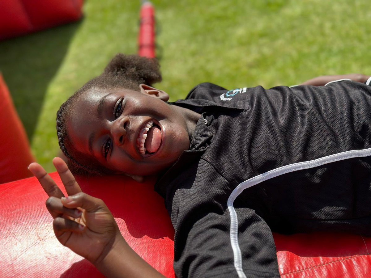 kfoley09's tweet photo. @KbaPrimary had an awesome time on the bouncy castles today! 🏰 Ready for round 2 tomorrow 🤞🏻 https://t.co/R9kEPIZD0M
