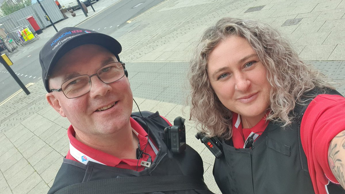 WestBromwichTC's tweet image. BID Ambassadors Lindsey and Tony have been out this evening engaging with businesses who are open after 5pm. 

We have updated the businesses on what the BID is doing and handing out our Loyalty Cards for staff.  Productive evening !!