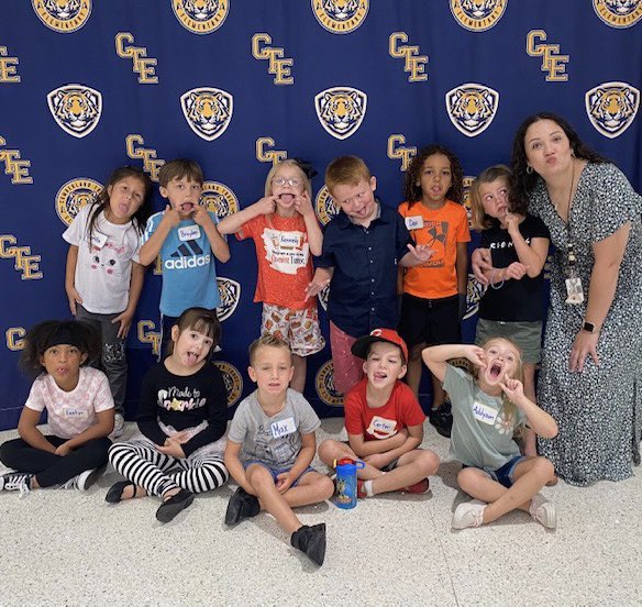atwells_class's tweet photo. We had an excellent Kindergarten readiness day!!  #ProudToBeCTE https://t.co/OZlKKpY6UV