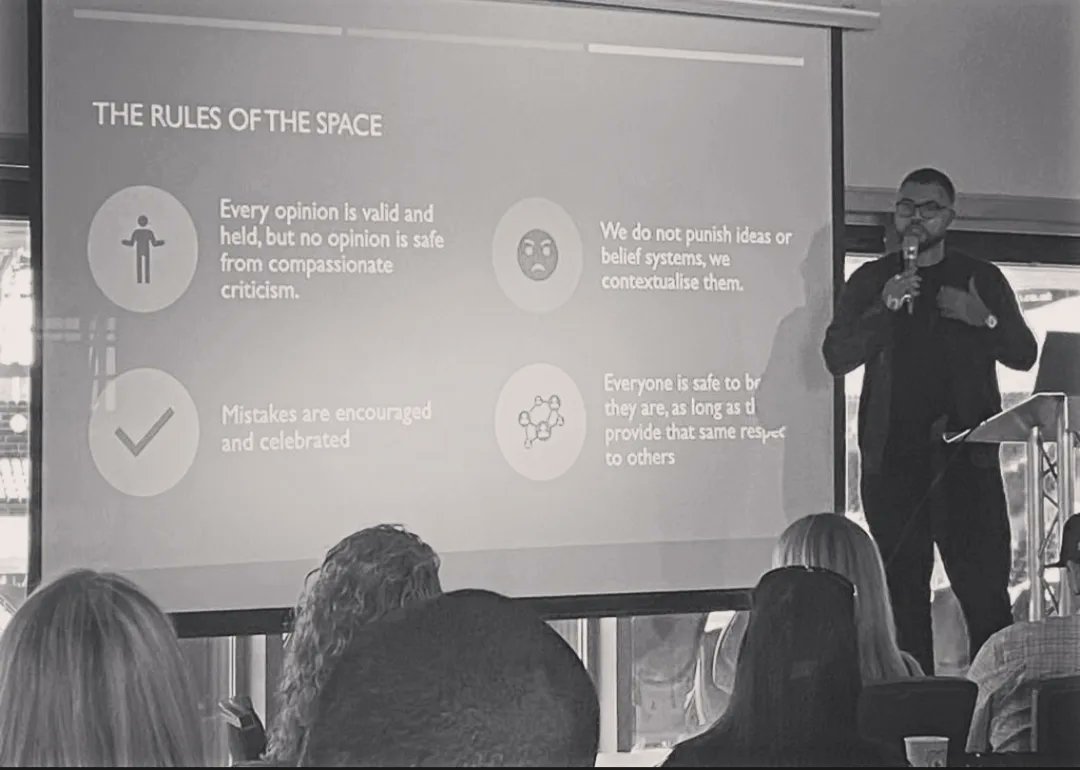 Lewis Wedlock (He/Him) 🇩🇲 (@lewiswedlock) on Twitter photo Mendable X Cardiff!  
I had the pleasure of speaking to a room full of policy makers, youth workers, researchers and educators about my work with masculinities. 
Thank you for having me❤️ Mendable X Cardiff!  
I had the pleasure of speaking to a room full of policy makers, youth workers, researchers and educators about my work with masculinities. 
Thank you for having me❤️