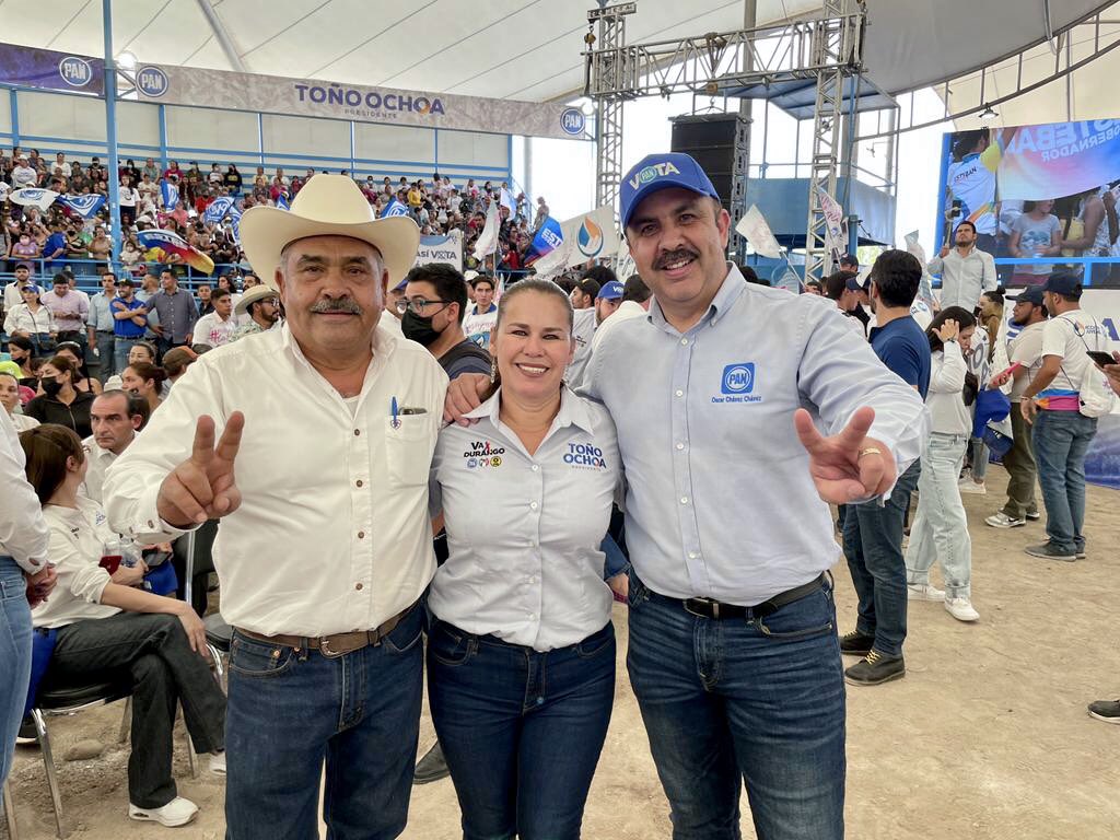 Oscar Chávez tweet media