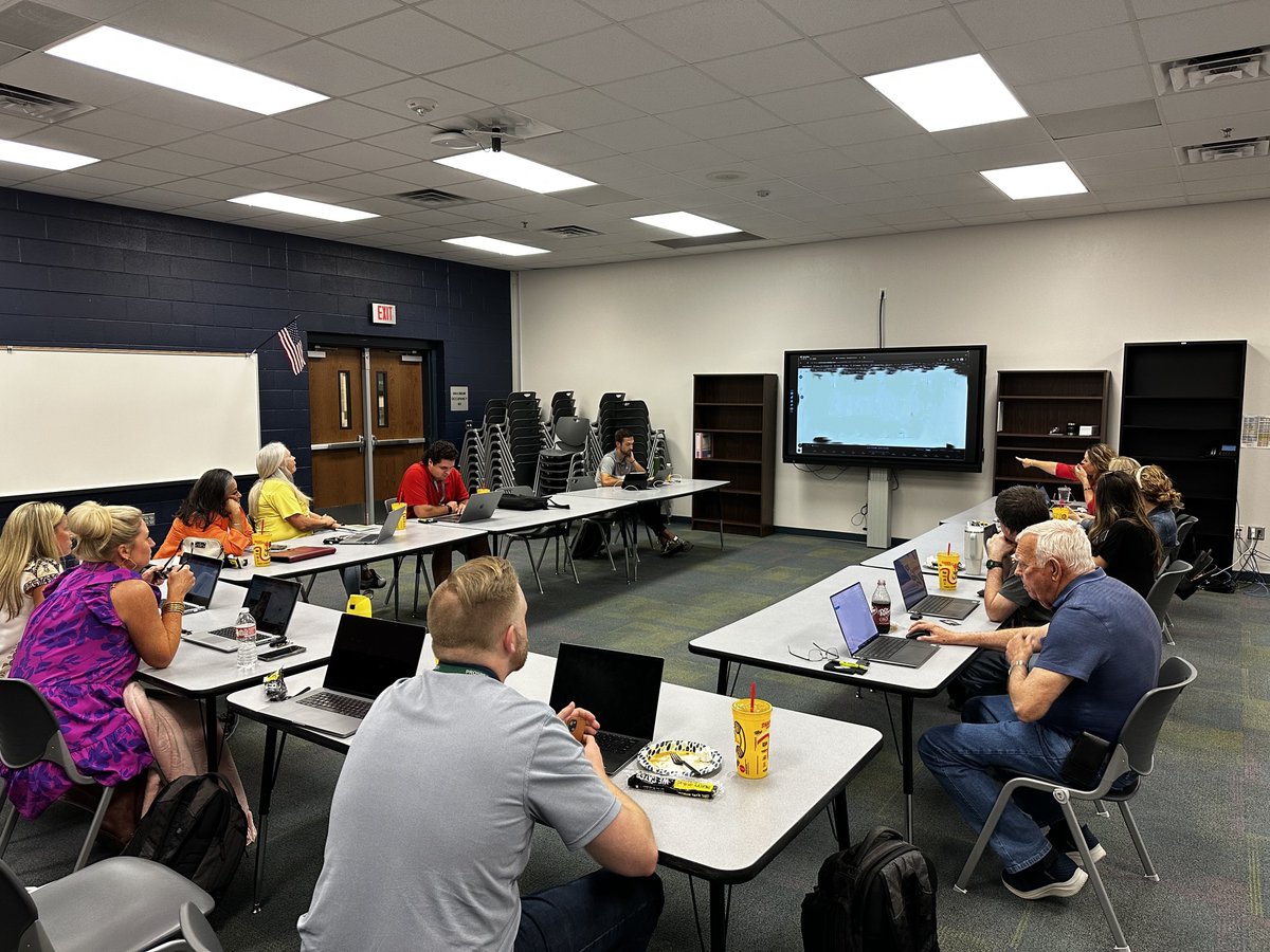 A perfect start takes a village! Getting things done and ready @ProsperISD. Today at Cockrell Elementary included departments, schools, and vendors. #humanfactor #WeareProsperWeareOne