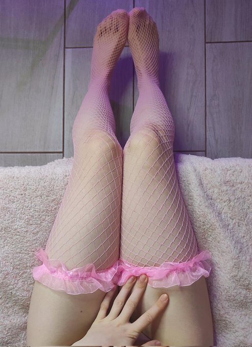 New stockings 🥰 Like it?☺️  #ddlg #littlespace #stockings #legs #footfetish https://t.co/oEX0w43Zcq<a href="/tag/ddlg"class="tags">#ddlg</a><a href="/tag/littlespace"class="tags">#littlespace</a><a href="/tag/legs"class="tags"><span>#legs</span></a><a href="/tag/footfetish"class="tags"><span>#footfetish</span></a><a href="/tag/stockings"class="tags"><span>#stockings</span></a>