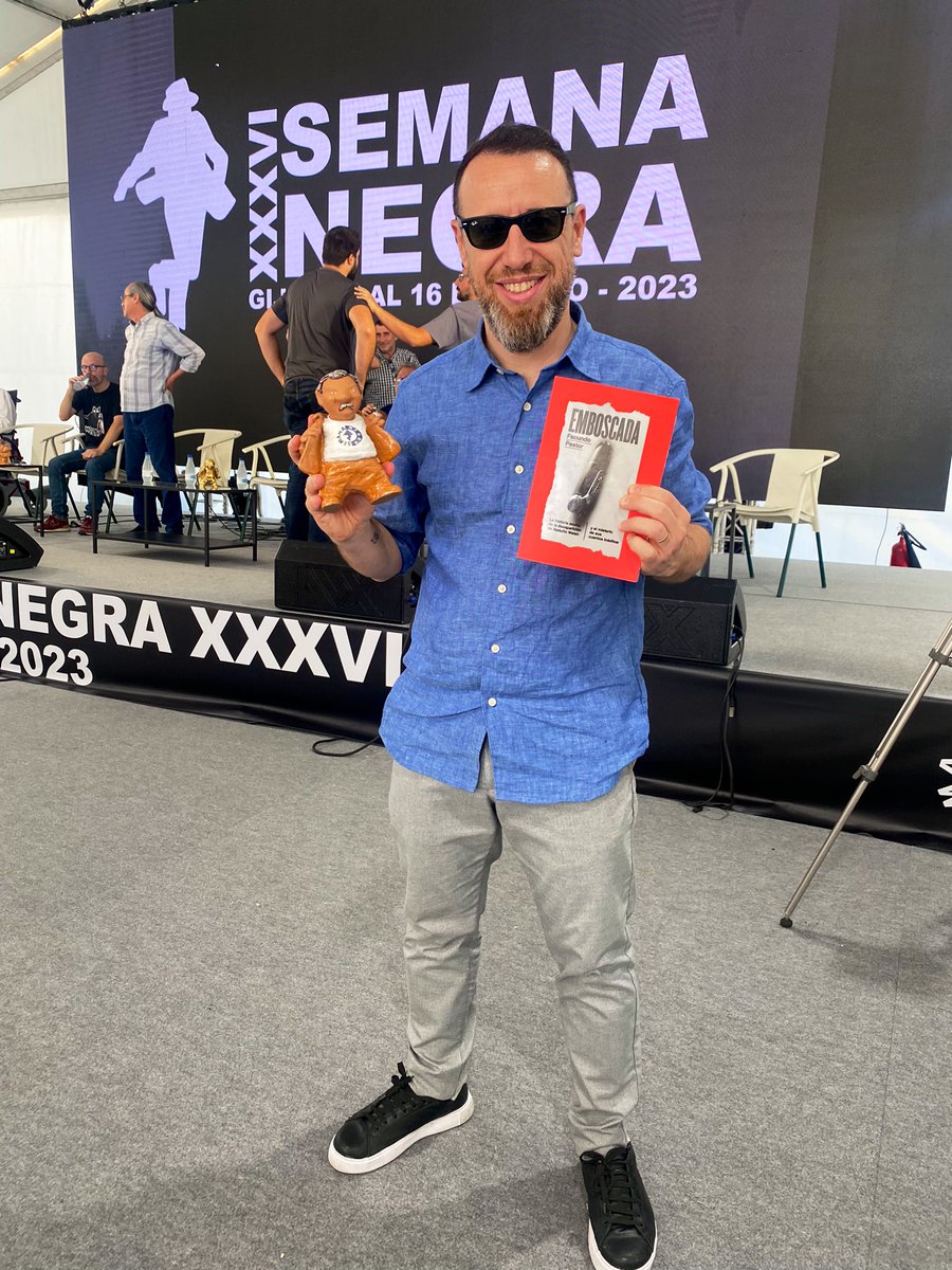 Mueren dos militares y un intérprete estadounidenses en una \, image size:900x1200