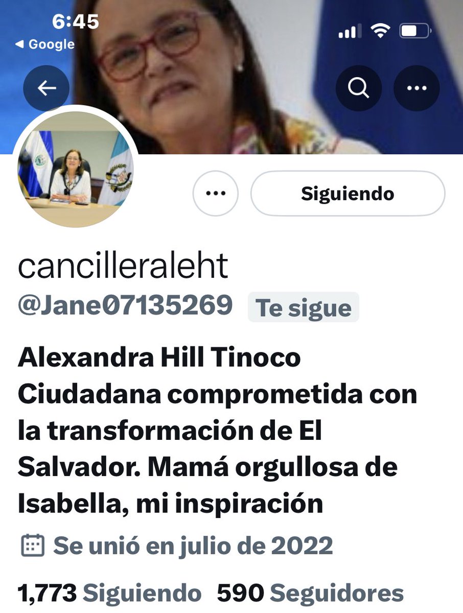 Hey buzos alguien está usando una cuenta falsa a nombre de la Canciller <a href="/CancillerAleHT/">Alexandra Hill Tinoco</a>.

CUENTA FALSA ❌❌❌❌❌❌❌❌❌⬇️⬇️⬇️⬇️⬇️⬇️⬇️⬇️⬇️