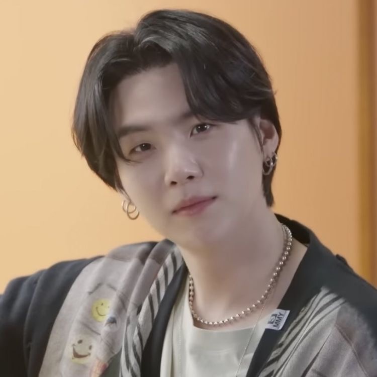 hourIysuga's tweet photo. https://t.co/TksdaRBRdJ
