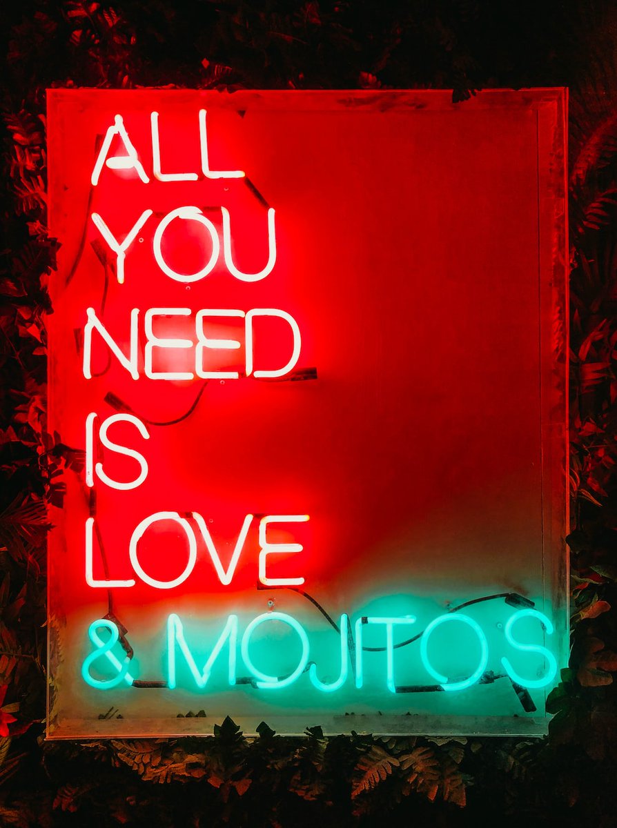 2SNeon's tweet photo. Looking for a standout sign to make your business shine? Our custom neon signs are the perfect solution! Get up to 15% off on all custom signs for a limited time. #CustomNeonSigns #SpecialOffer
#neonsign #businesssign #customsigns #shiningsolution #limitedtimeoffer #standoutsigns https://t.co/HG4Ykjelgc