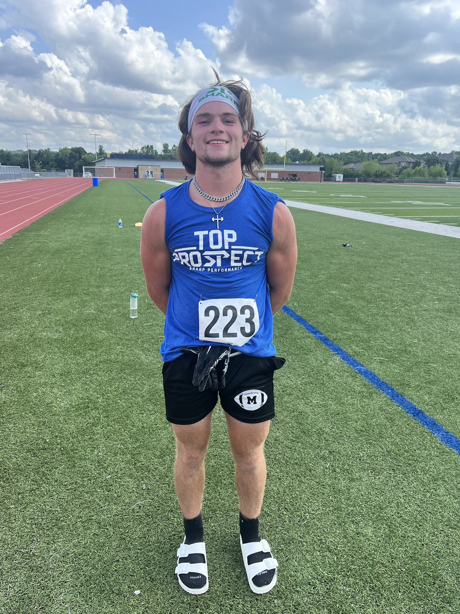 sportsinkansas's tweet photo. Mulvane 2025 RB Fisher Dye (@FisherJayDye1) is looking for a breakout junior season this fall 🏈 

As a sophomore, he had 395 yards rushing and 150 yards receiving with 4 touchdowns in limited action. Watch for him to be an even bigger impact player in 2023. 

Dye pictured at @sharp_spelite KC Top Prospect ⬇️

#sportsinkansas