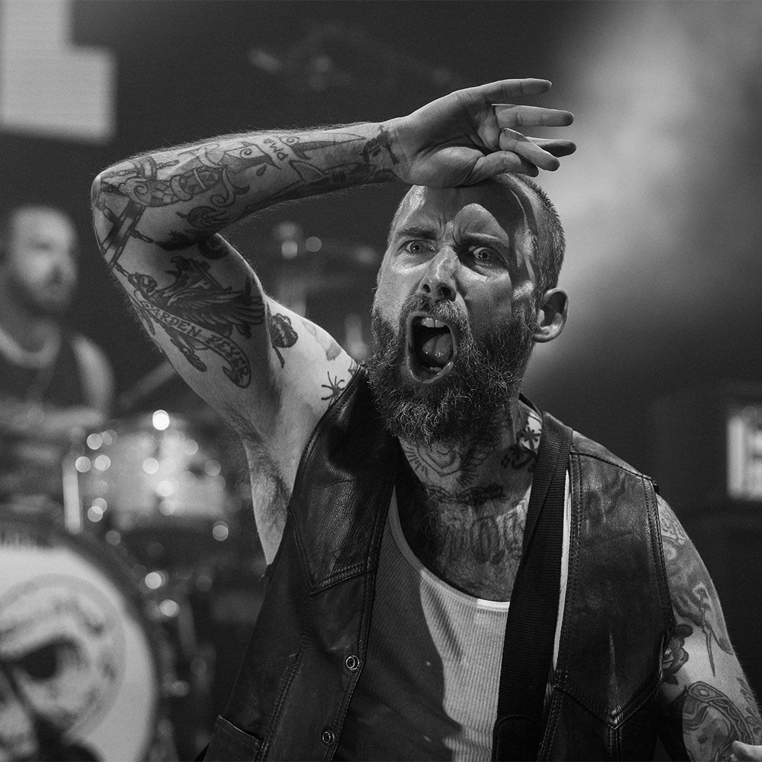 ALEXISONFIRE tweet media