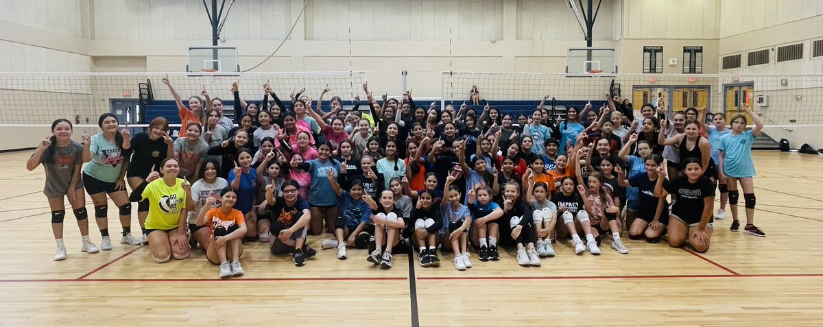 BrandeisVB08's tweet photo. 🏐2023 MS Camp went GREAT! 🏐 Thank you to @coach_starling and @NISDGarcia for letting us use their gyms this week, we appreciate you!
#futureBRONCOS 💙🧡
@geriberger08 @CBruce_Sr  @NISDStinson @NISD_Athletics https://t.co/joiZioaOEZ