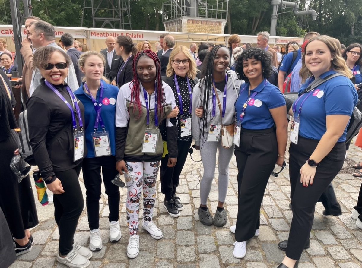 A pic of some of my heroes who participated at the Global Youth Leadership Summit at the #SpecialOlympicsWorldGames in #Berlin23 ❤️Thank you for all the love you are spreading throughout the world. You fill my heart with hope for a better and more #Inclusive society. #Respect